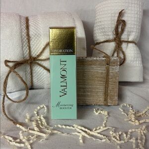 Valmont Moisturizing Booster | Luxury Swiss Hydration Serum